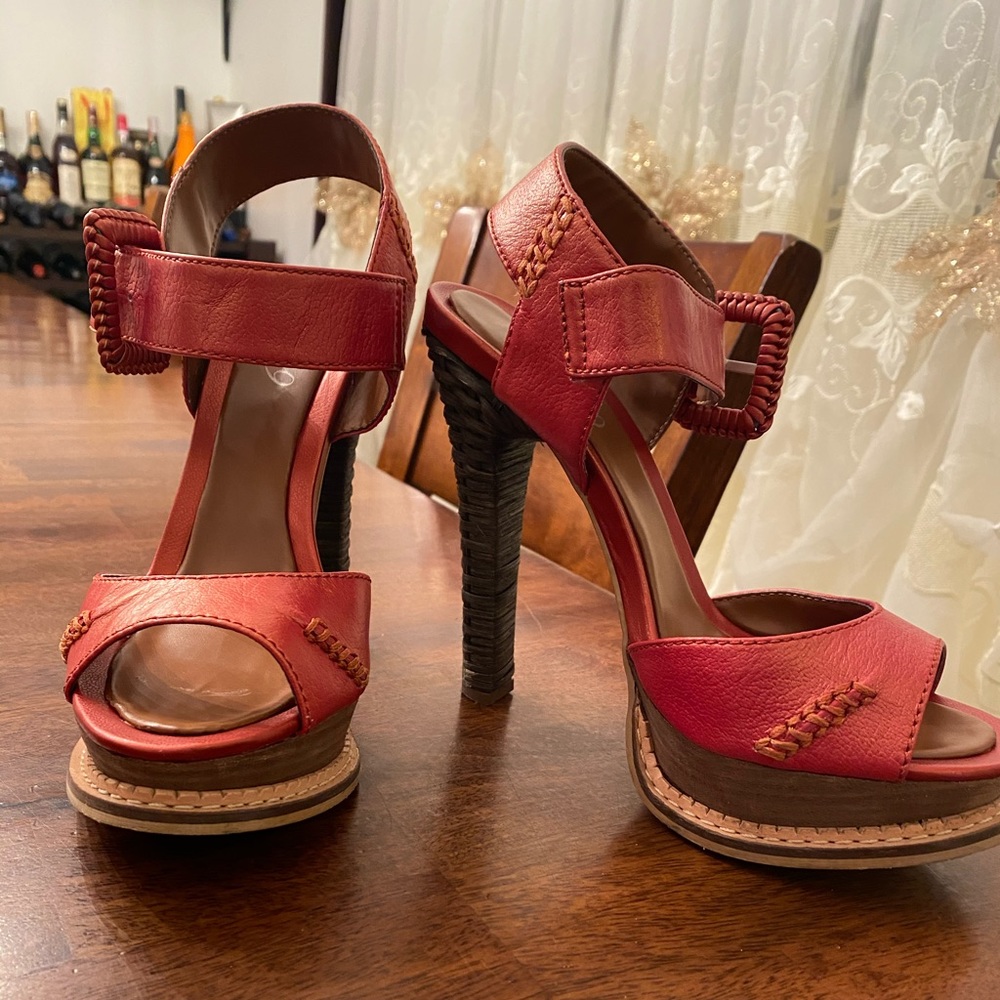 Leather shoes